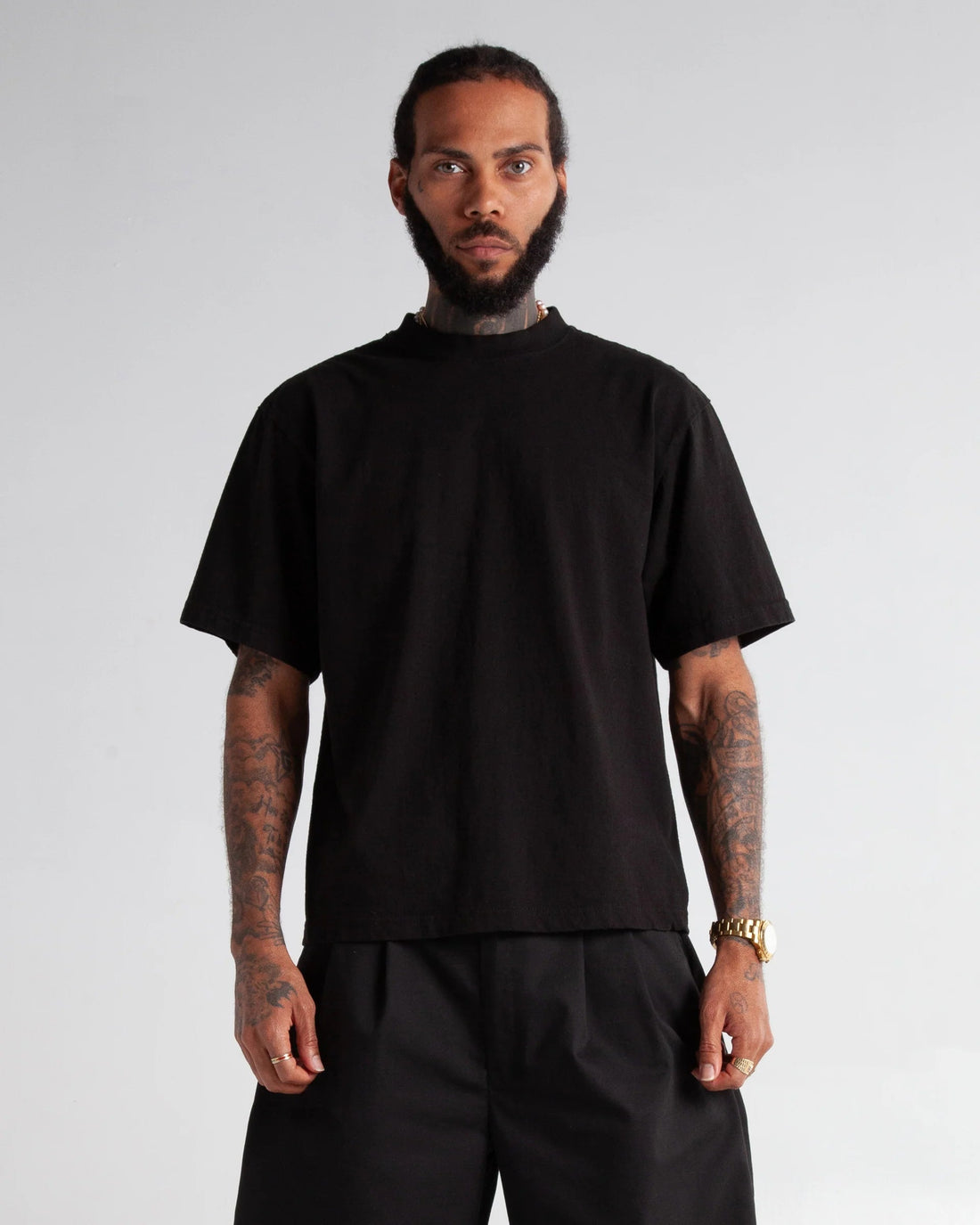 💥 Product Spotlight: Shaka Wear Max Heavyweight Cropped Tee
