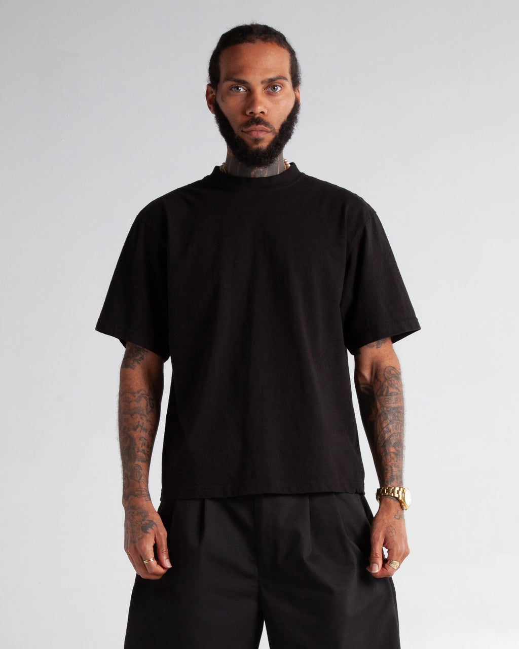 SHAKA WEAR MAX HEAVYWEIGHT CROPPED TEE