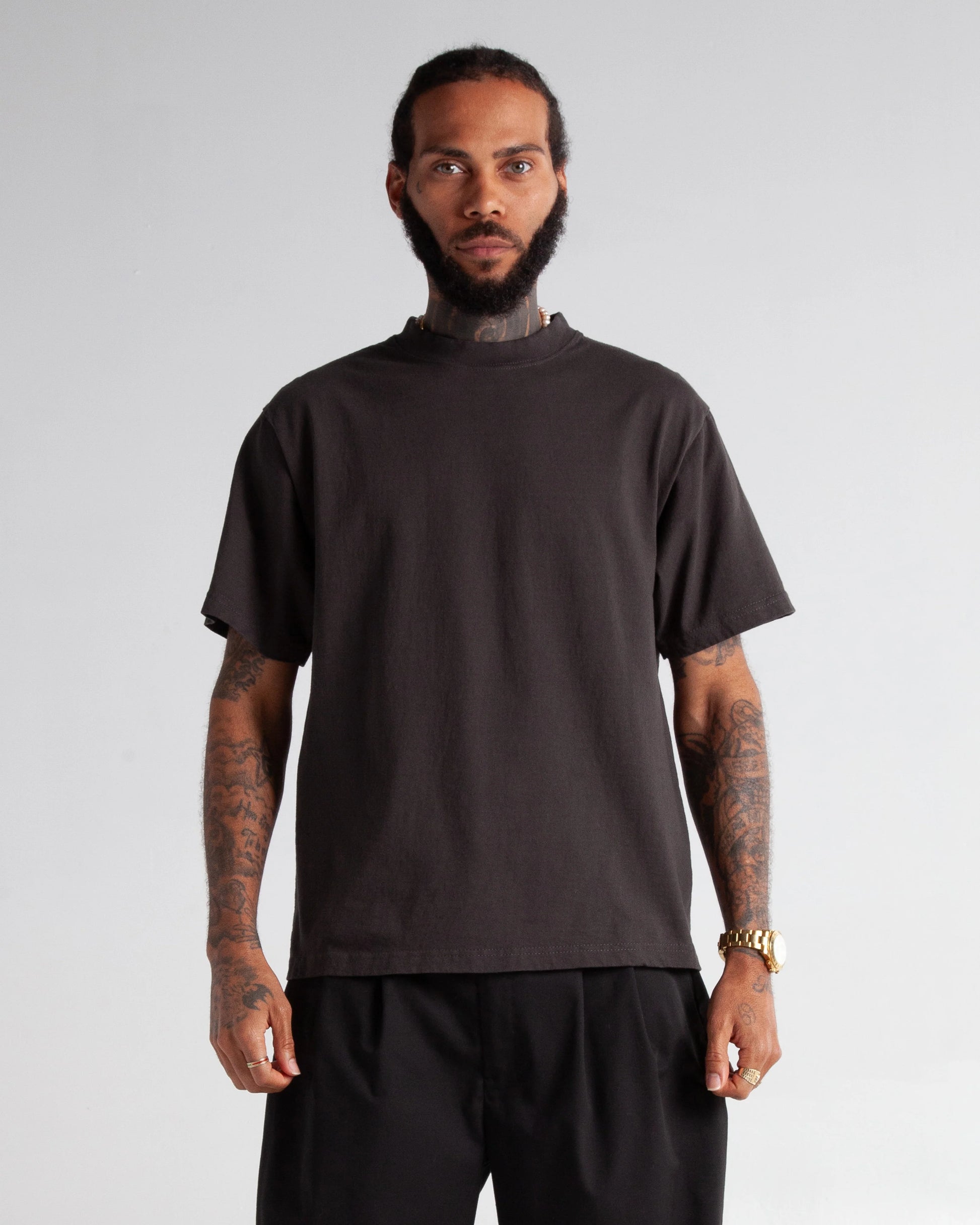 SHAKA WEAR MAX HEAVYWEIGHT CROPPED TEE