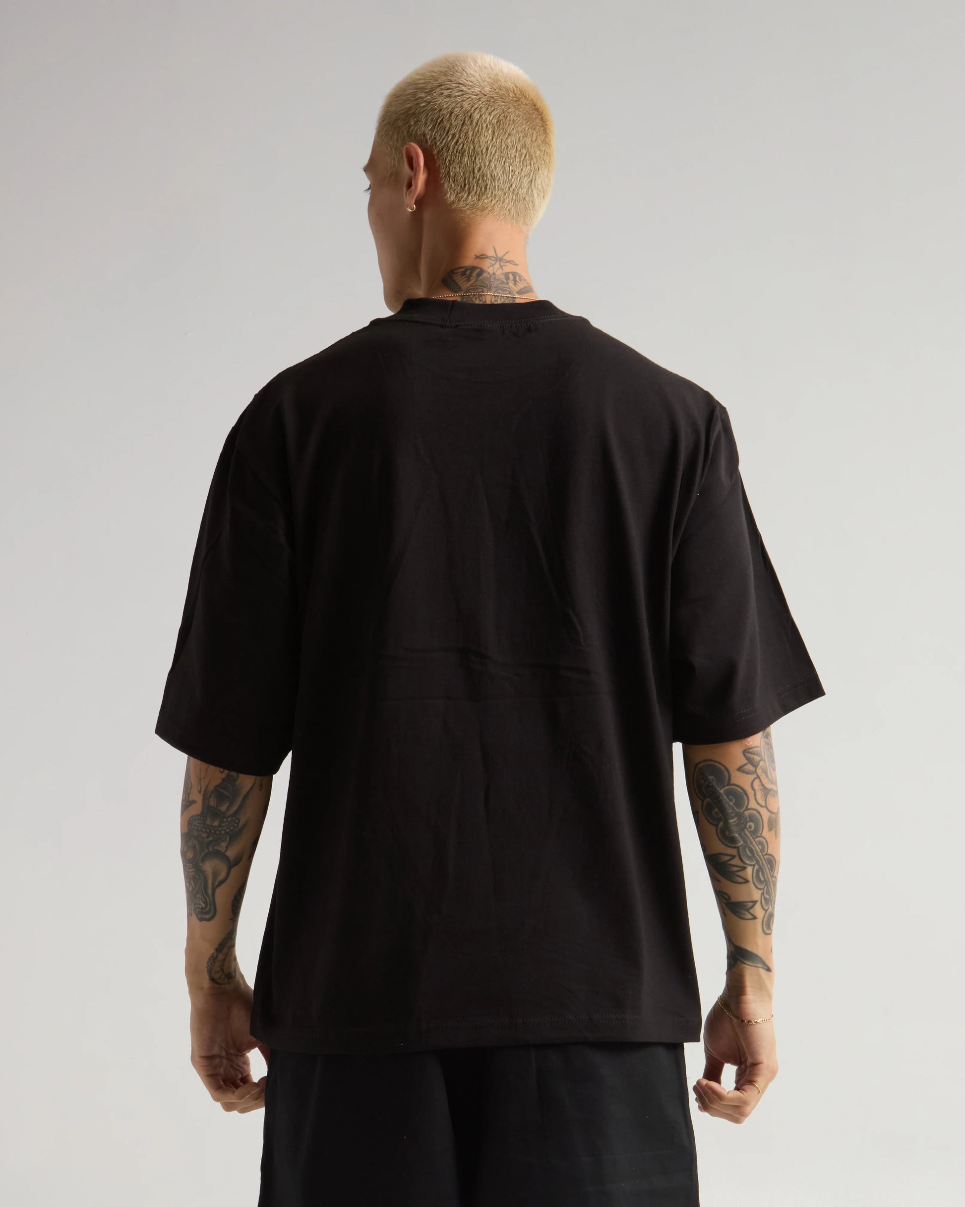 SHAKA WEAR MAX HEAVY WEIGHT OVERSIZED TEE